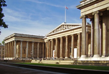 surrounding_british_museum