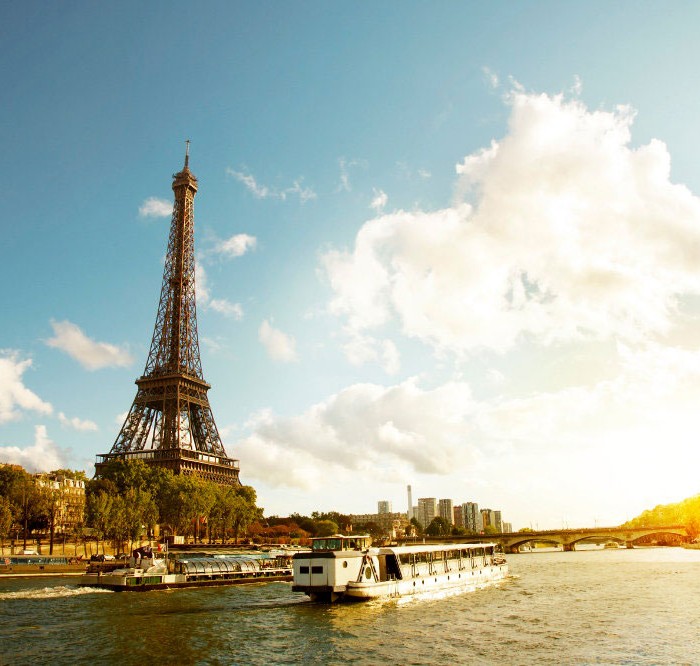 TOUR EIFFEL