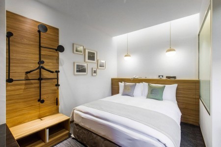 天成文旅-繪日之丘-經濟客房-1中床-02